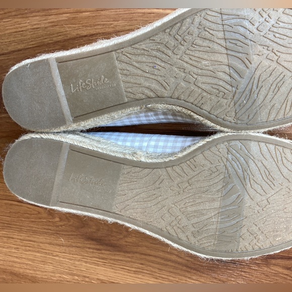 NWOT Life Stride Velocity 2.0 Karma Espadrille Wedge Slip On Sz 11 - Picture 7 of 10